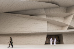 Jean Nouvel’s National Museum of Qatar, where desert serenity meets modern innovation. Discover the architectural beauty and cultural story